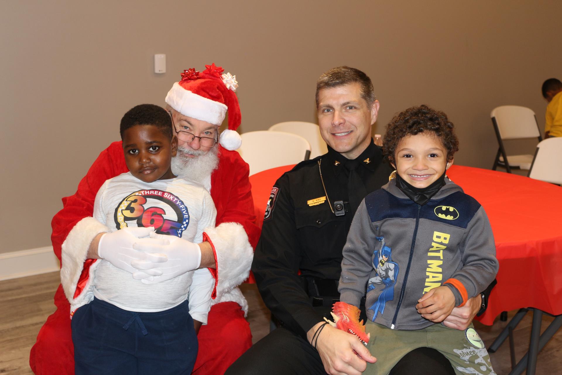 2 kiddos with Santa and Chief IMG_6782